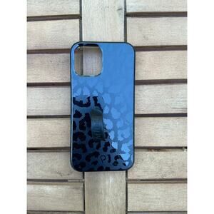 iPhone 12 Loopy Cheetah‎ Print Black Phone Case